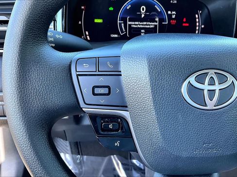 Used 2026 Toyota Camry LE FWD image 23