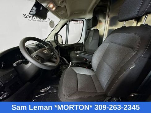 Used 2025 RAM ProMaster 2500 w/ Convenience Group image 19
