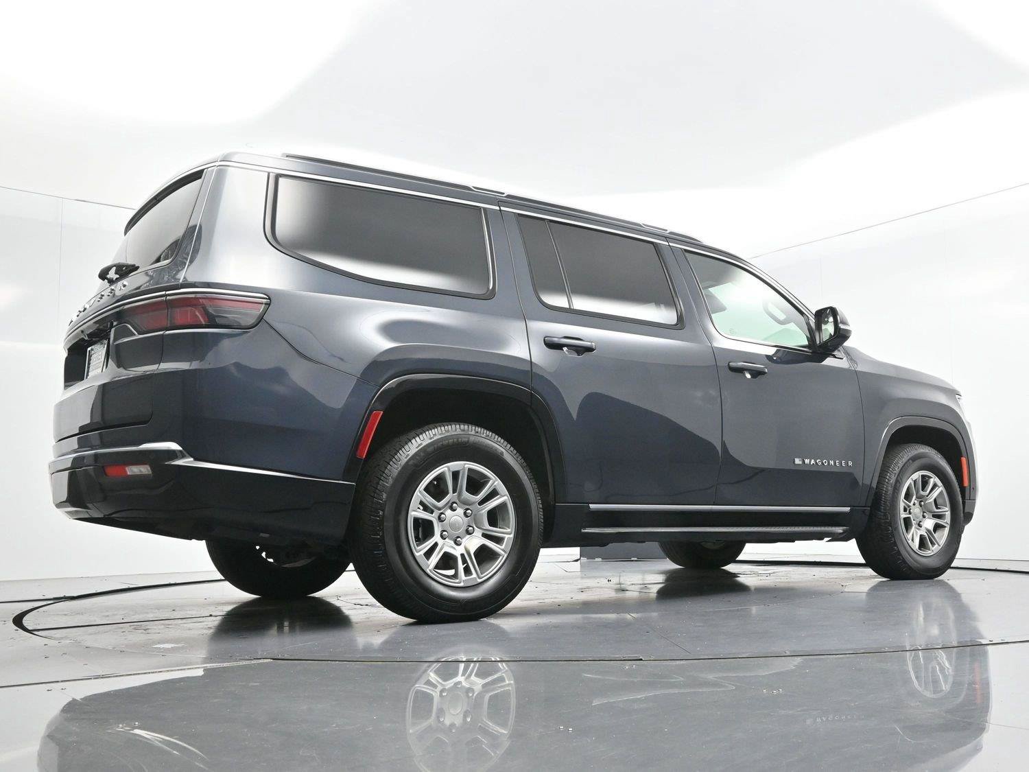 Used 2024 Jeep Wagoneer 4WD image 59