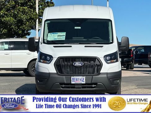New 2026 Ford Transit 250 148 Medium Roof RWD image 9