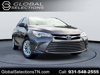 Used 2015 Toyota Camry LE image 1