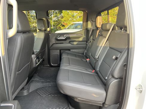 Used 2023 Chevrolet Silverado 1500 LTZ w/ Technology Package image 30