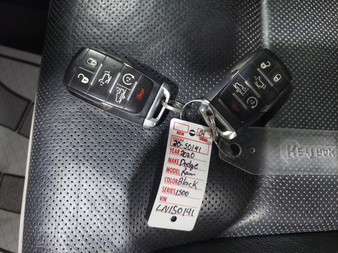 Used 2020 RAM 1500 Limited AWD/4WD image 18