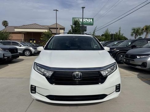 Used 2022 Honda Odyssey Touring image 2