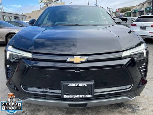 Used 2024 Chevrolet Blazer EV LT AWD/4WD image 2