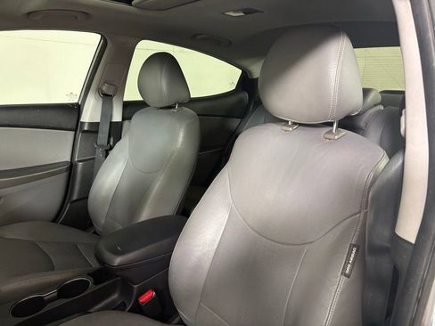 Used 2013 Hyundai Elantra Limited w/ Technology Pkg FWD image 18