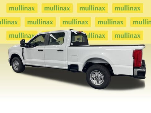 New 2026 Ford F250 XL w/ XL Chrome Package image 10