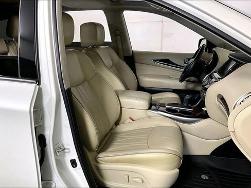 Used 2018 INFINITI QX60 Luxe w/ Deluxe Technology Package image 7