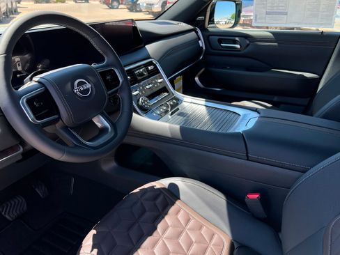 New 2026 Nissan Armada Platinum Reserve w/ Accent Package AWD/4WD image 15