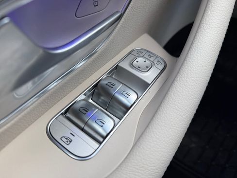 Certified 2026 Mercedes-Benz GLS 450 4MATIC image 22