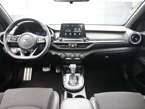 Used 2020 Kia Forte GT-Line w/ GT-Line Premium Package image 9