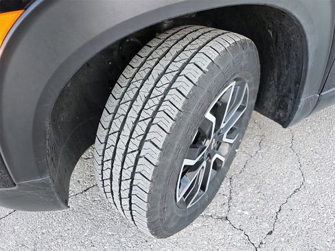 New 2025 Chevrolet TrailBlazer ACTIV w/ Convenience Package image 32