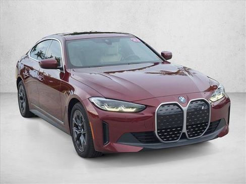 Certified 2023 BMW i4 eDrive40 RWD image 3