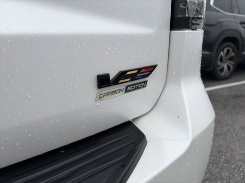 Used 2023 Cadillac Escalade ESV V w/ LPO, ONYX Package image 7