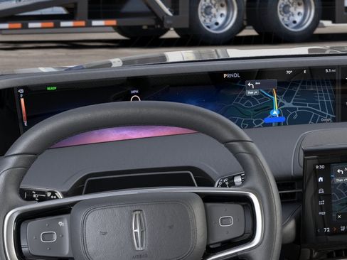 New 2026 Lincoln Nautilus Premier AWD/4WD image 13