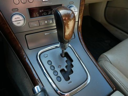 Used 2008 Subaru Outback 2.5i image 22