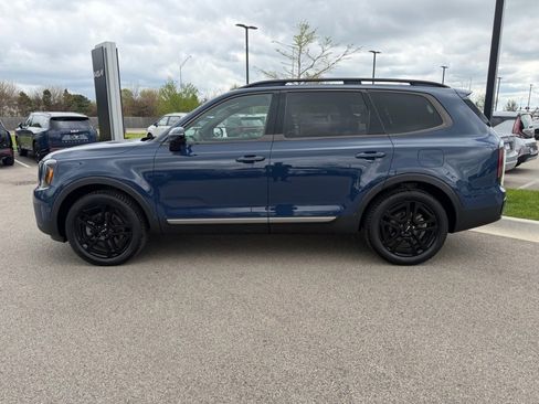 Used 2023 Kia Telluride SX X-Line AWD/4WD image 3