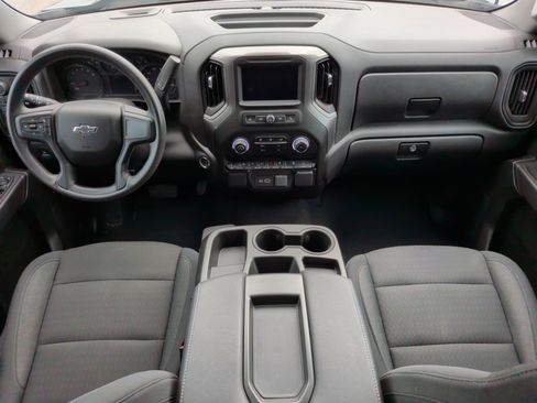 Used 2025 Chevrolet Silverado 1500 Custom Trail Boss w/ LPO, Dark Essentials Package image 32