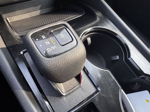 Used 2023 Nissan Rogue SV AWD/4WD image 28