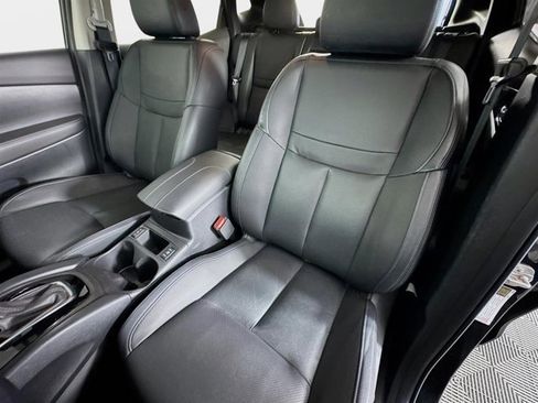 Certified 2022 Nissan Rogue Sport SL w/ Premium Package image 12