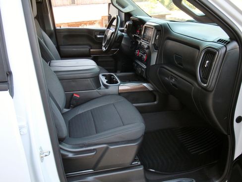 Used 2023 Chevrolet Silverado 2500 LT w/ Convenience Package AWD/4WD image 36