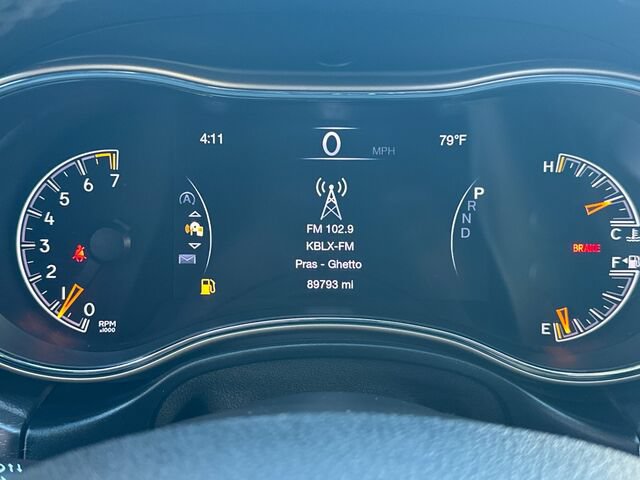 Used 2016 Jeep Grand Cherokee Limited w/ Trailer Tow Group IV AWD/4WD image 31