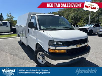 New 2025 Chevrolet Express 3500 w/ Power Convenience Package