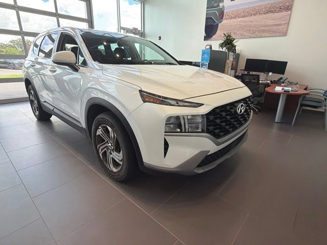 Used 2021 Hyundai Santa Fe SE w/ Cargo Package FWD image 2