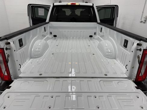 Used 2023 Ford F250 XLT w/ FX4 Off-Road Package image 27