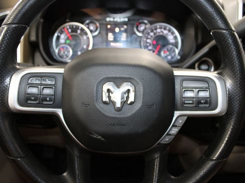 Used 2022 RAM 3500 Big Horn image 34