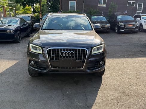 Used 2017 Audi Q5 2.0T Premium Plus w/ Technology Package AWD/4WD image 10