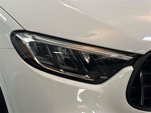 New 2026 Mercedes-Benz GLC 43 AMG 4MATIC image 7