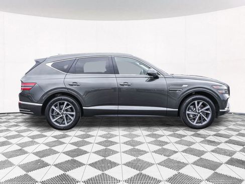 Used 2025 Genesis GV80 2.5T Select image 12