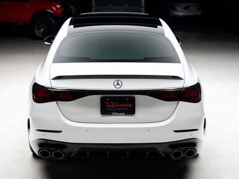 Used 2026 Mercedes-Benz E 53 AMG e 4MATIC Sedan image 26
