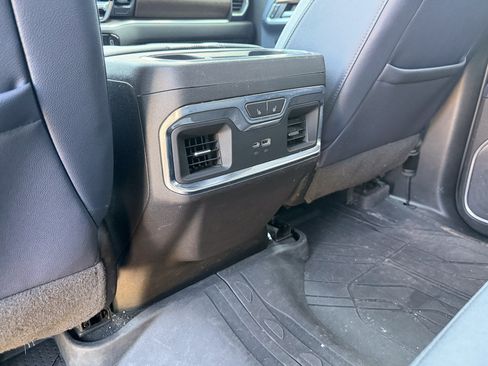 Used 2022 Chevrolet Silverado 1500 High Country w/ High Country Premium Package AWD/4WD image 21