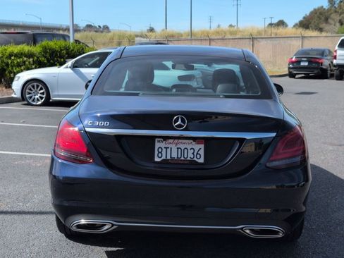 Used 2020 Mercedes-Benz C 300 Sedan image 7