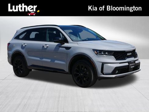 Certified 2023 Kia Sorento SX AWD/4WD image 1