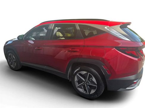 Used 2025 Hyundai Tucson SEL FWD image 7