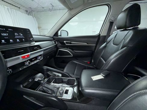 Used 2021 Kia Telluride LX AWD/4WD image 22