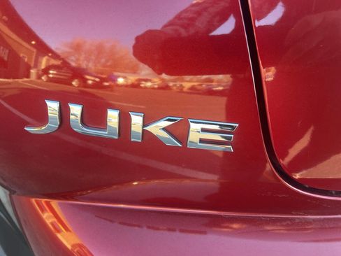 Used 2012 Nissan Juke SV image 27