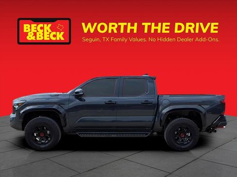 Used 2024 Toyota Tacoma TRD Pro image 8