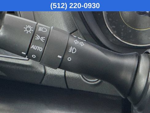 Used 2023 Subaru Crosstrek 2.5i Sport AWD/4WD image 13
