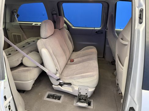 Used 2003 Ford Windstar LX FWD image 21