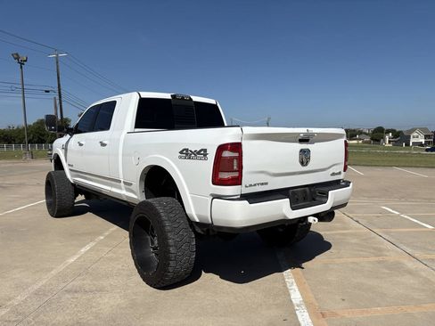 Used 2019 RAM 2500 Limited AWD/4WD image 3