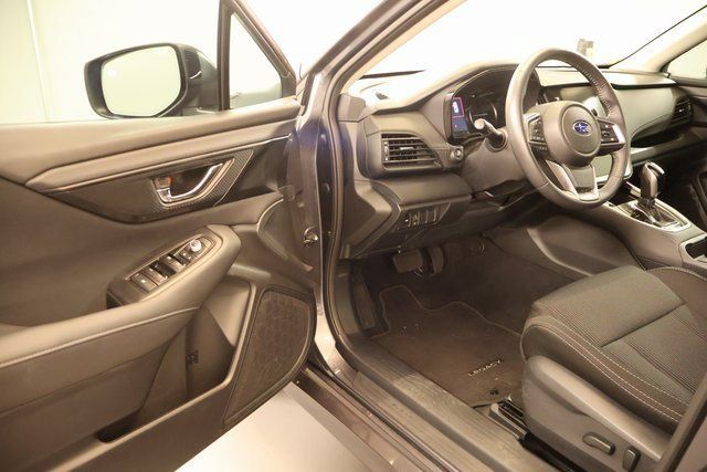 Certified 2025 Subaru Legacy Premium AWD/4WD image 9