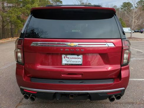 Used 2021 Chevrolet Tahoe Premier w/ Premium Package image 5