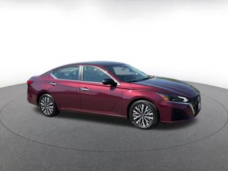 Used 2024 Nissan Altima 2.5 SV video 2