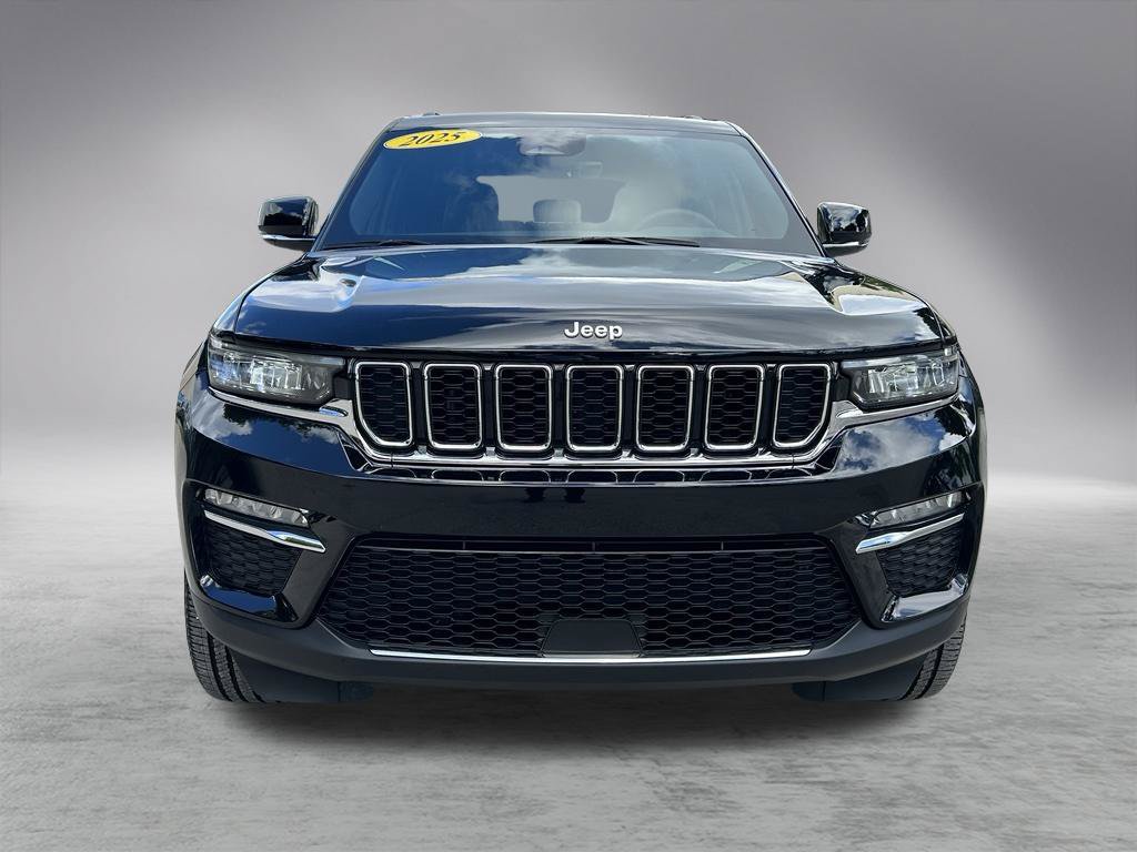 Certified 2025 Jeep Grand Cherokee Limited RWD image 2