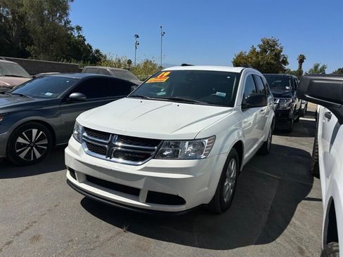 Used 2019 Dodge Journey SE FWD image 5