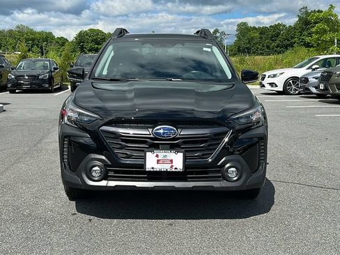 Certified 2023 Subaru Outback Premium AWD/4WD image 2